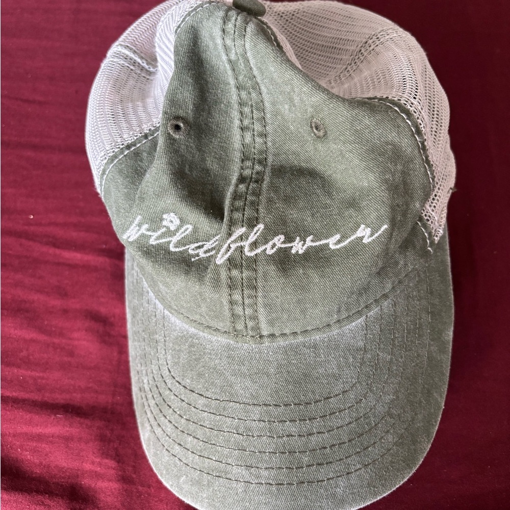 Time and Tru Olive Green Wildflower Cap